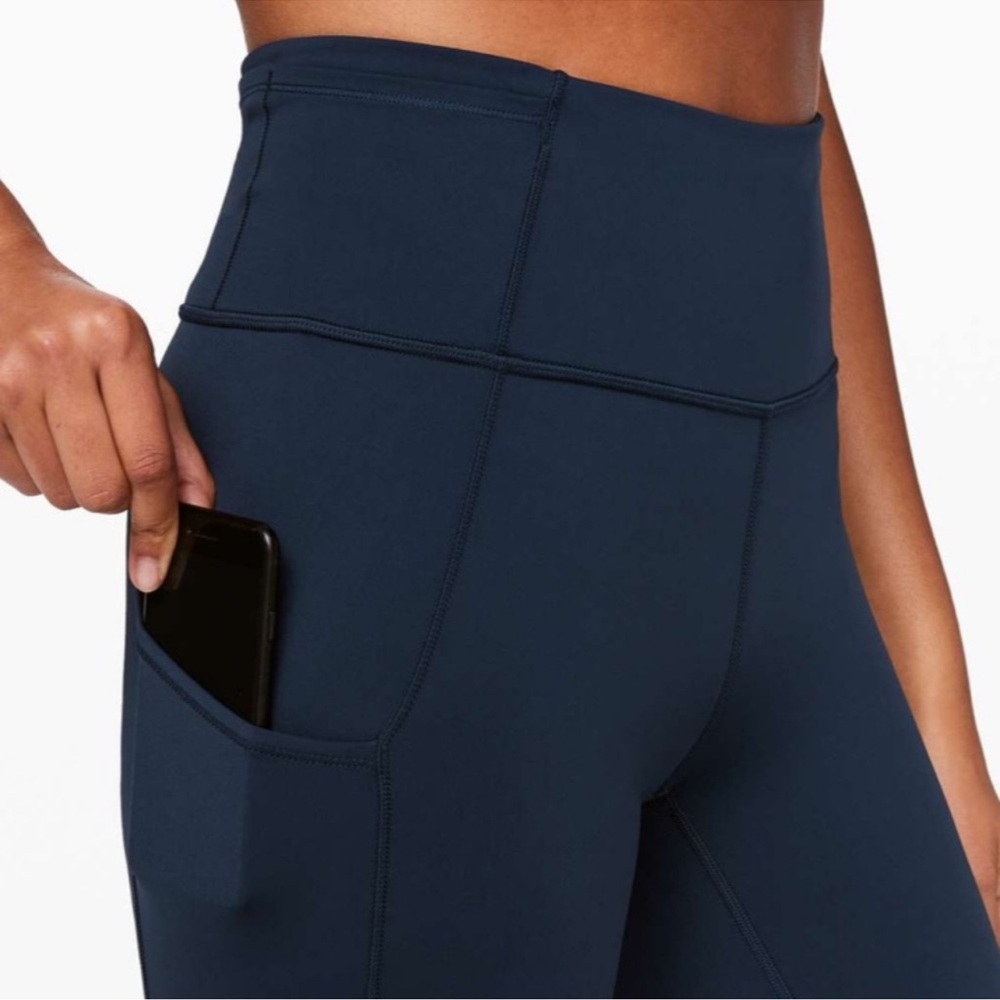Lululemon Navy Blue Fast & Free High Rise Crop 23” NWOT